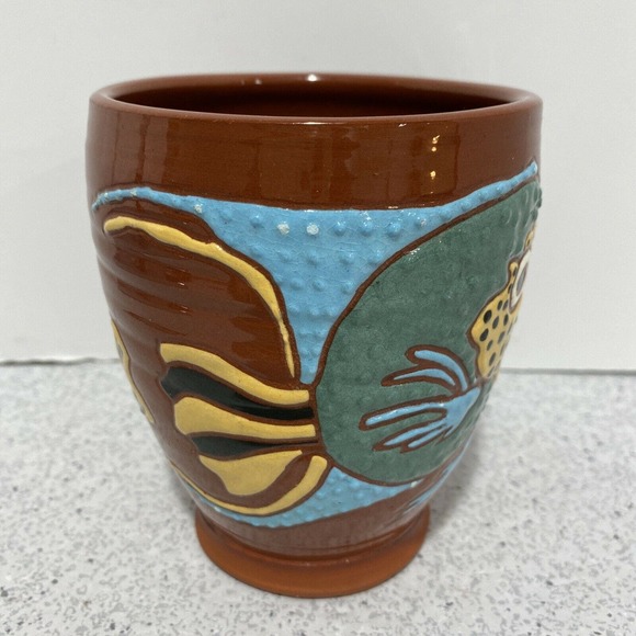 Pritchett & Shelby 1991 Art Pottery Mug redware colorful whimsical fish w/FLAW - Picture 2 of 11